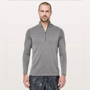 LULULEMON Metal Vent Tech 1/2 Zip Training Top size M